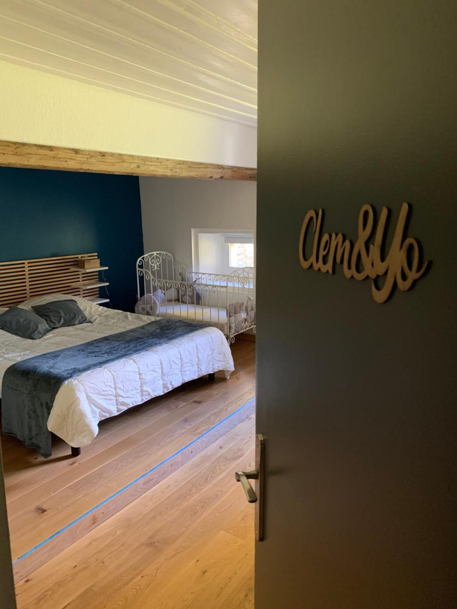 Ancienne Ferme Comtoise 4 Etoiles, 11 Personnes Lac St-Point/Mont D'Or Montperreux エクステリア 写真